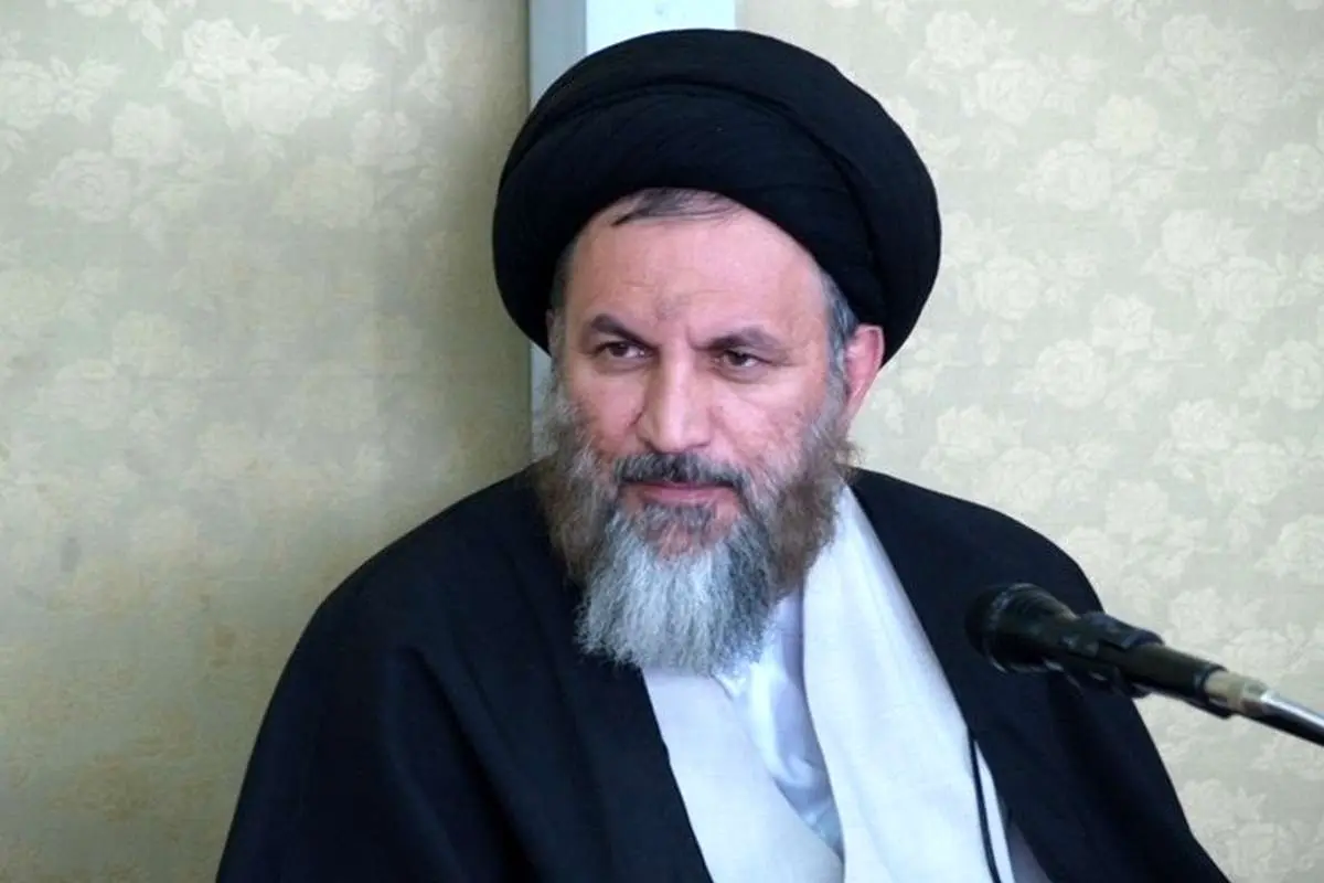 ملک حسینی: حرمت صندوق رای را حفظ کنیم تا آیندگان ما را هرزهها و فاحشههای سیاسی نخوانند