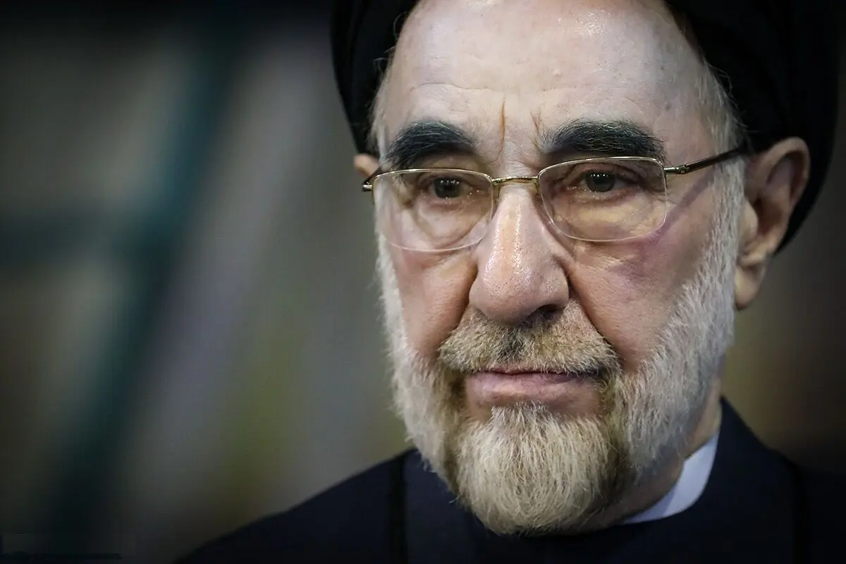 (ویدئو) خاتمی پاسخ دوربین صداوسیما را نداد