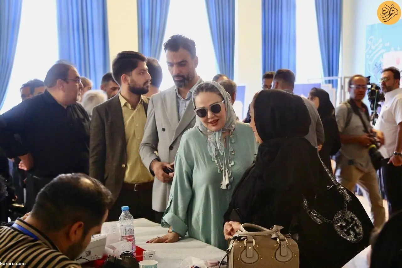 (عکس) بهاره رهنما در انتخابات ریاست جمهوری شرکت کرد
