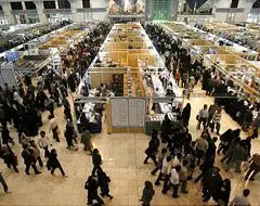 سال گذشته در یکی از غرفه‌ها مشروب مصرف ‌کردند
