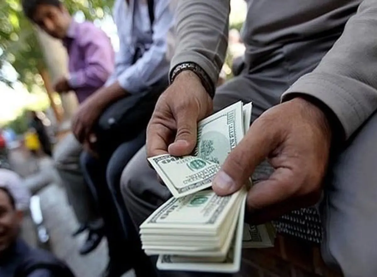 کاهش قیمت دلار پس از رئیس جمهور شدن پزشکیان