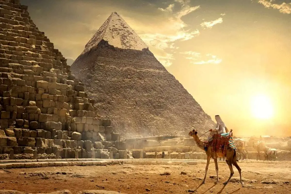 آداب سفر در هرم تابستان