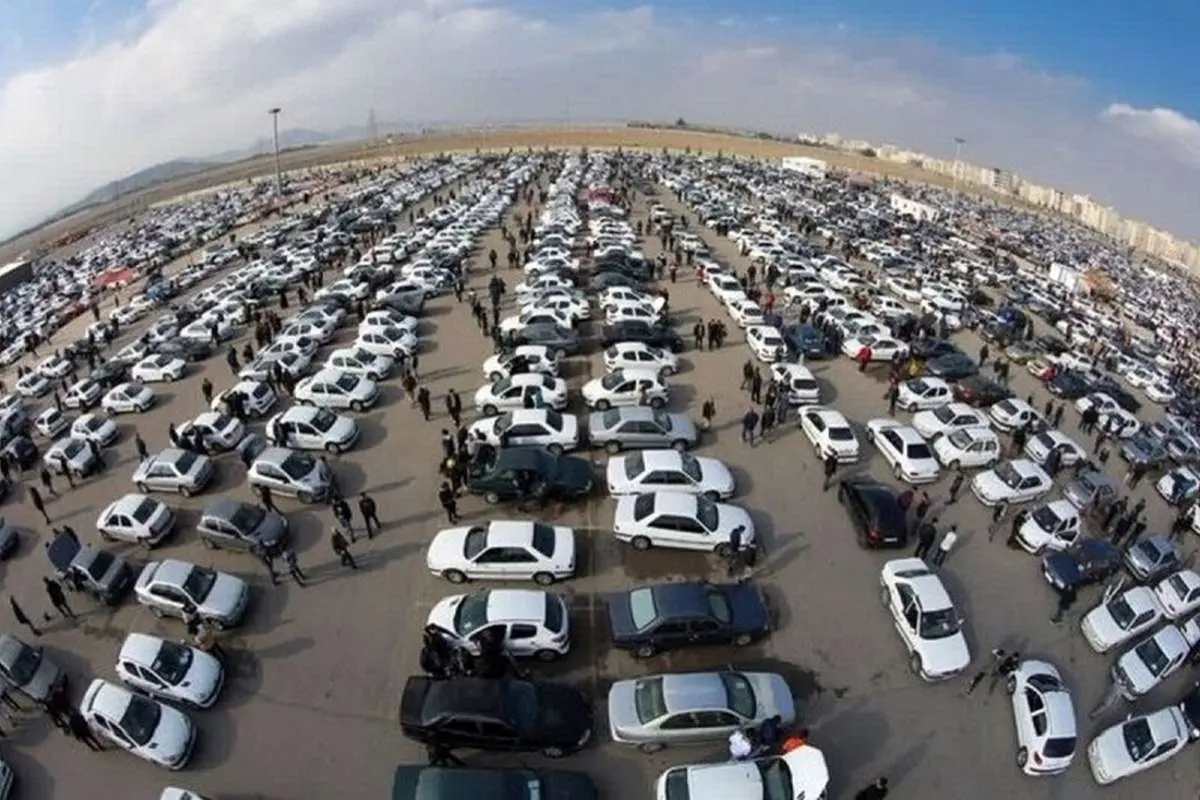 قیمت روز خودرو‌های داخلی ۱۲ تیر/ رکوردشکنی دنا در بازار