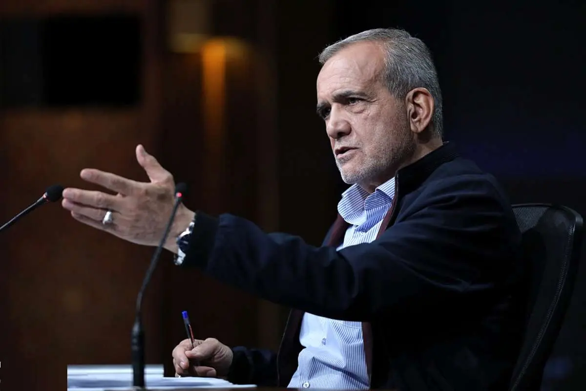 (ویدئو) سخنان مسعود پزشکیان در جمع اهالی فرهنگ و هنر