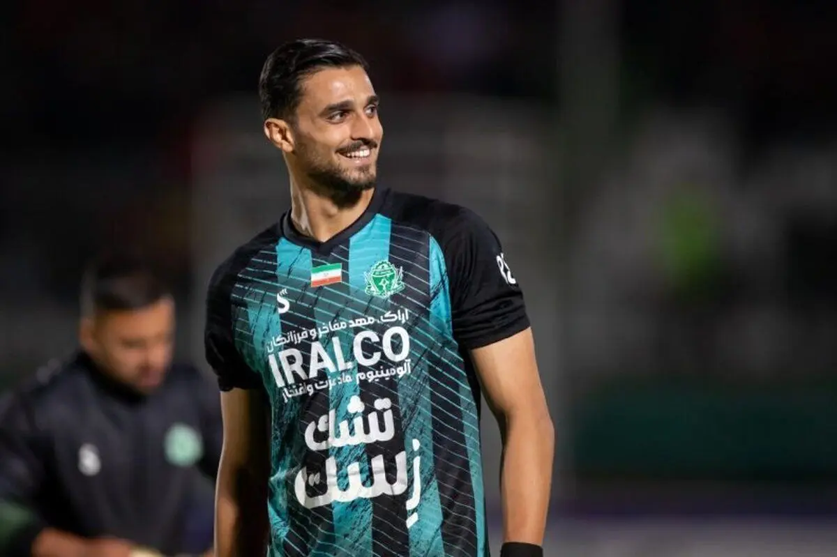 گوهری از پرسپولیس می‌رود