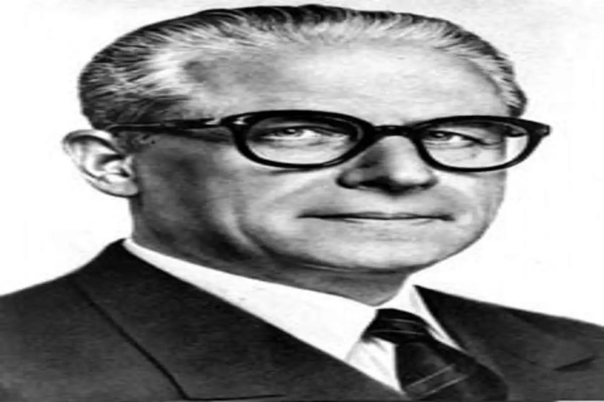 تصویر کمیاب از رئیس جمهور ایتالیا در تهران