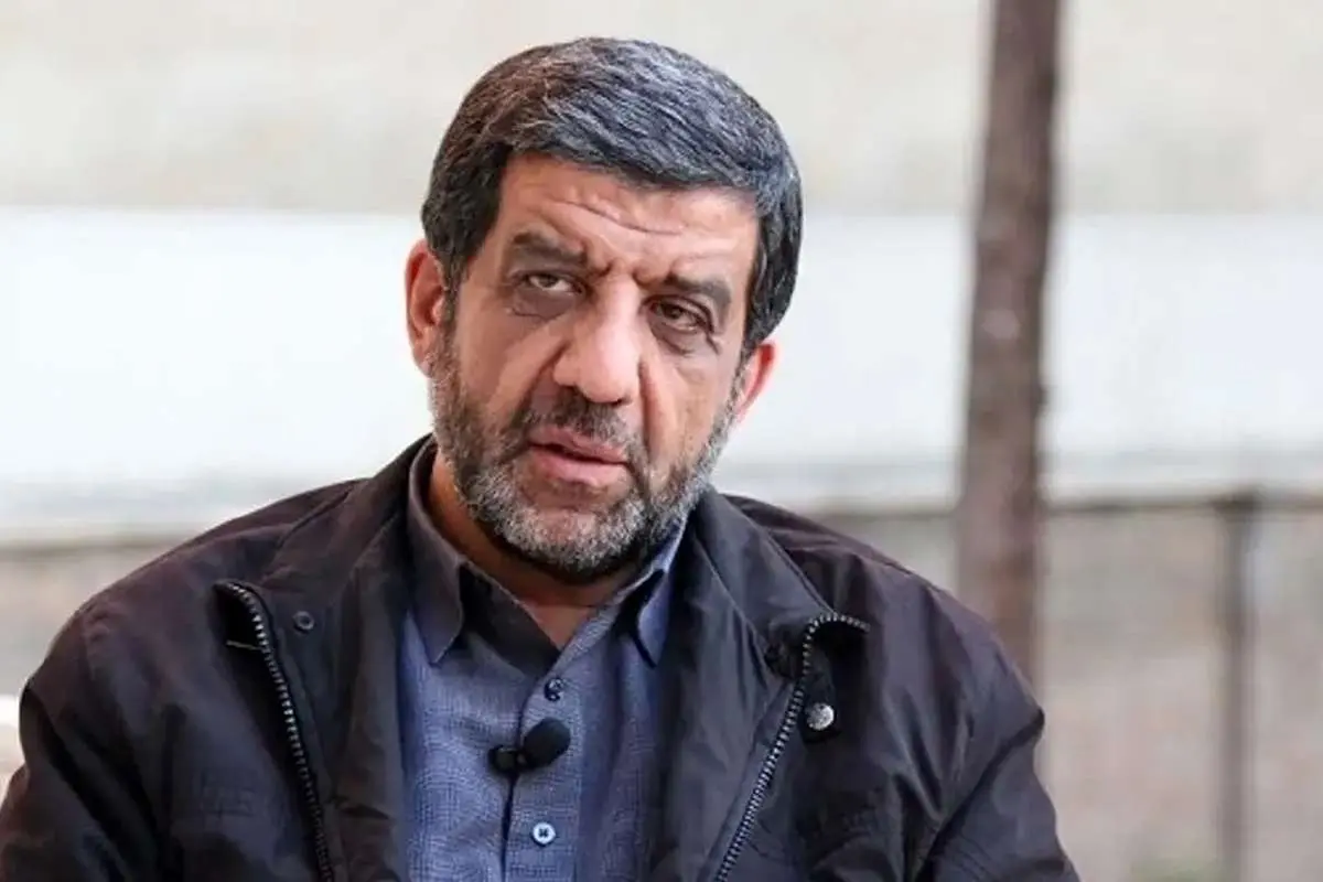 (ویدیو) عذرخواهی ضرغامی از خبرنگاران با فالوده شیرازی