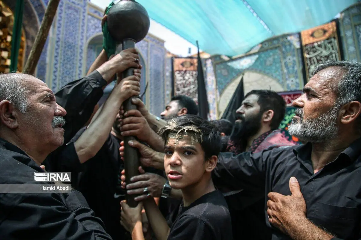 (تصاویر) عزاداری روز عاشورا در قم