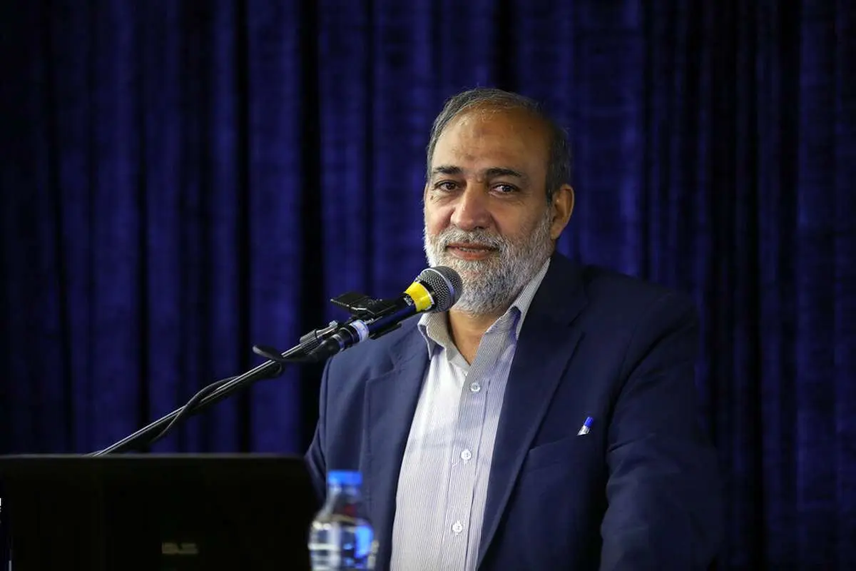 معاون زاکانی: اکثریت طرفدار آقای زاکانی هستند