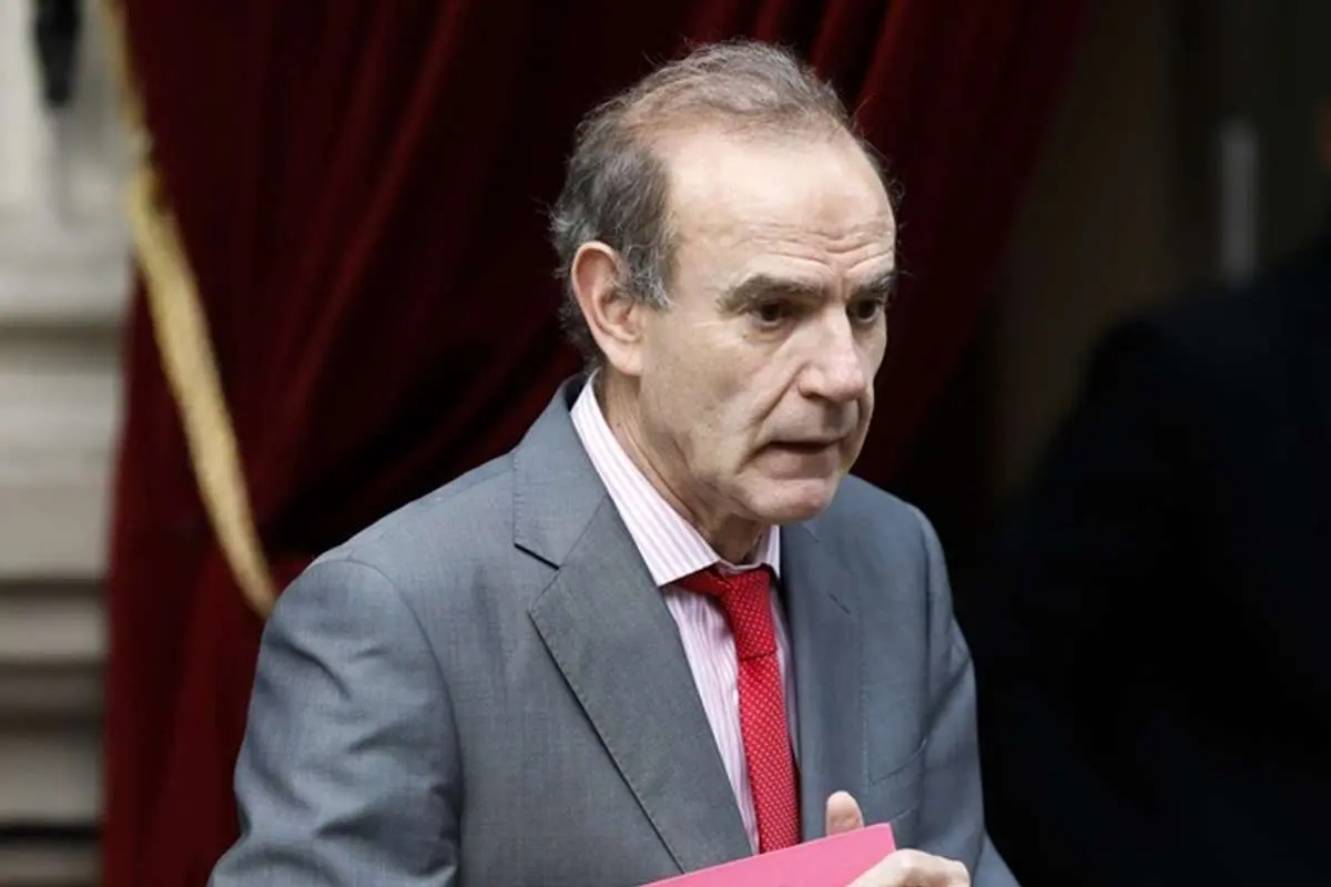 انریکه مورا به ایران سفر می‌کند