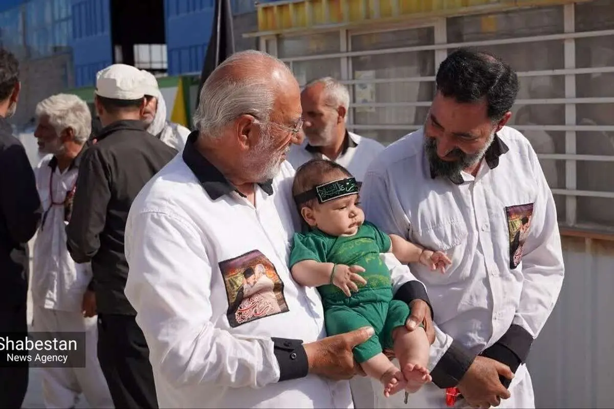 (تصاویر) پیاده از مشهد تا کربلا در ۸۰ روز