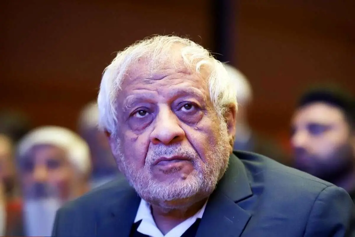 واکنش بادامچیان به حملات برخی مداحان به پزشکیان و حامیانش