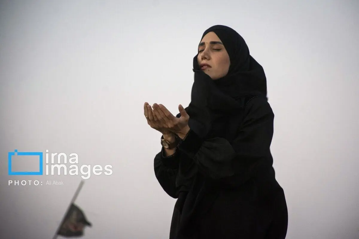 (تصاویر) عزاداری در صحرا