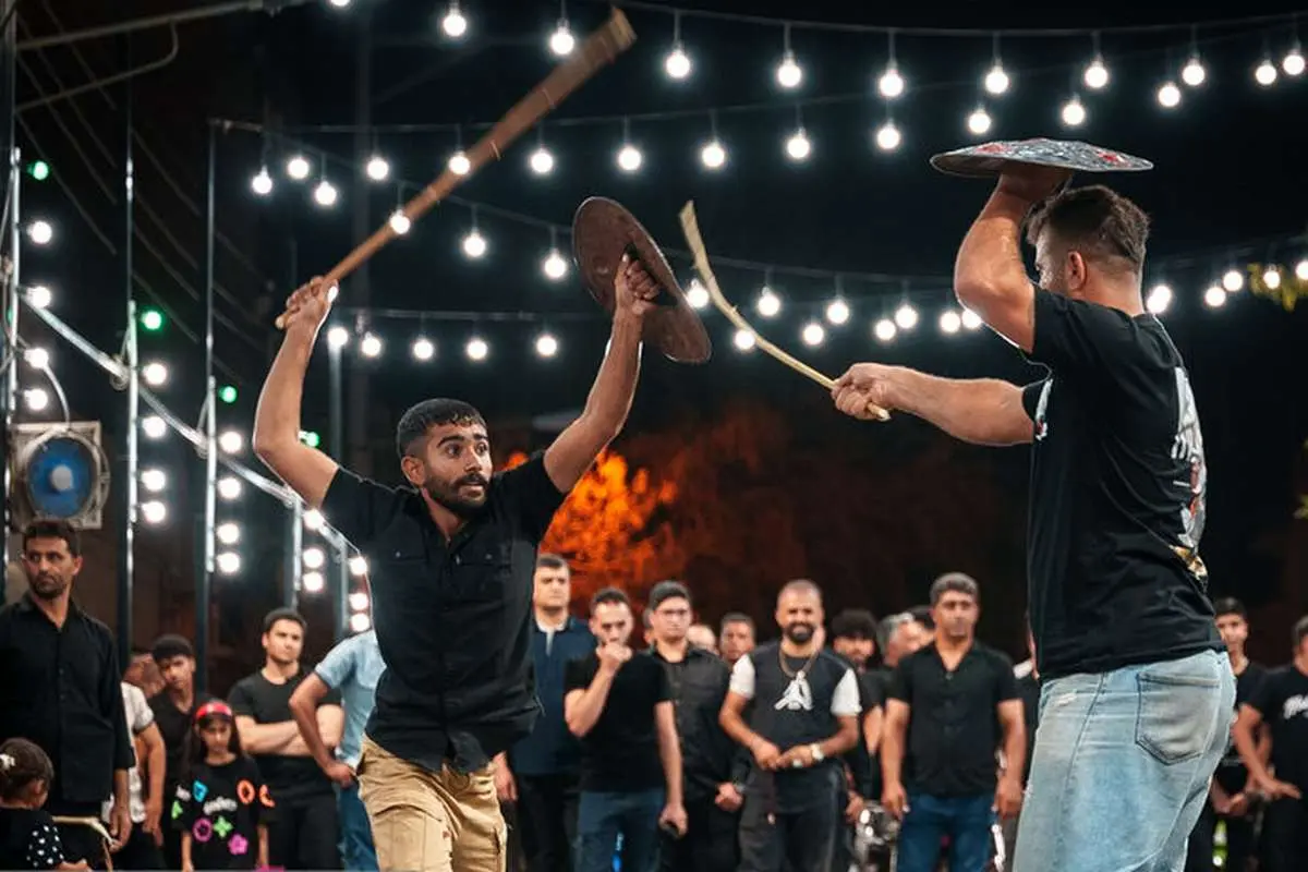 (ویدئو) آیین «چوب‌زنی» محرمی در دزفول