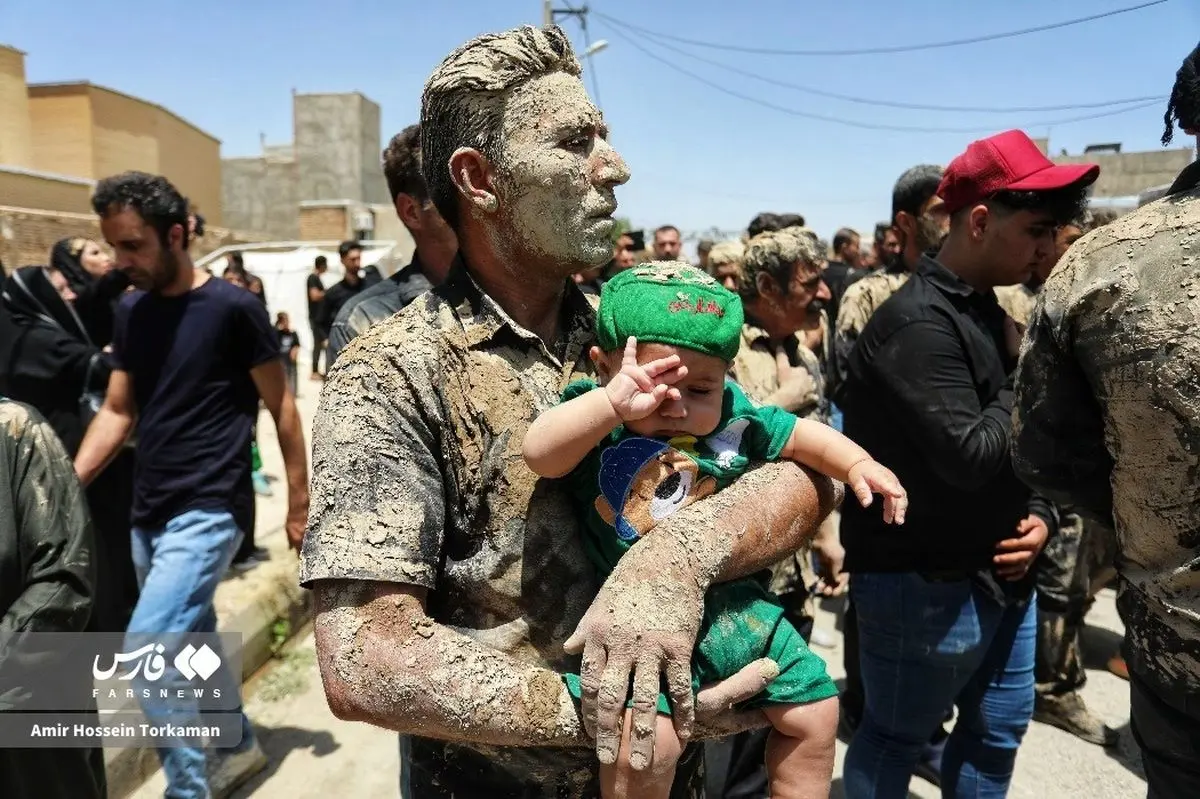 (تصاویر) آیین گل‌مالی روز عاشورا در دمق