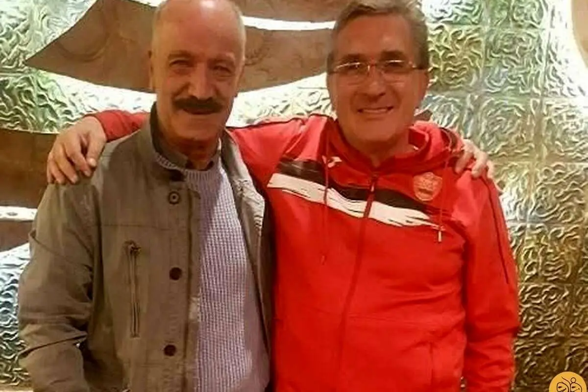 (عکس) ژست سعید راد با مدال قهرمانی پرسپولیس