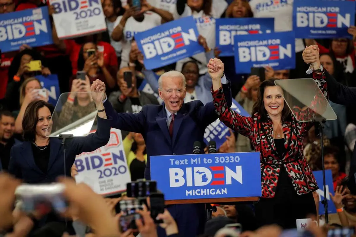 چه کسی جایگزین جو بایدن به عنوان نامزد دموکرات‌ها خواهد شد؟