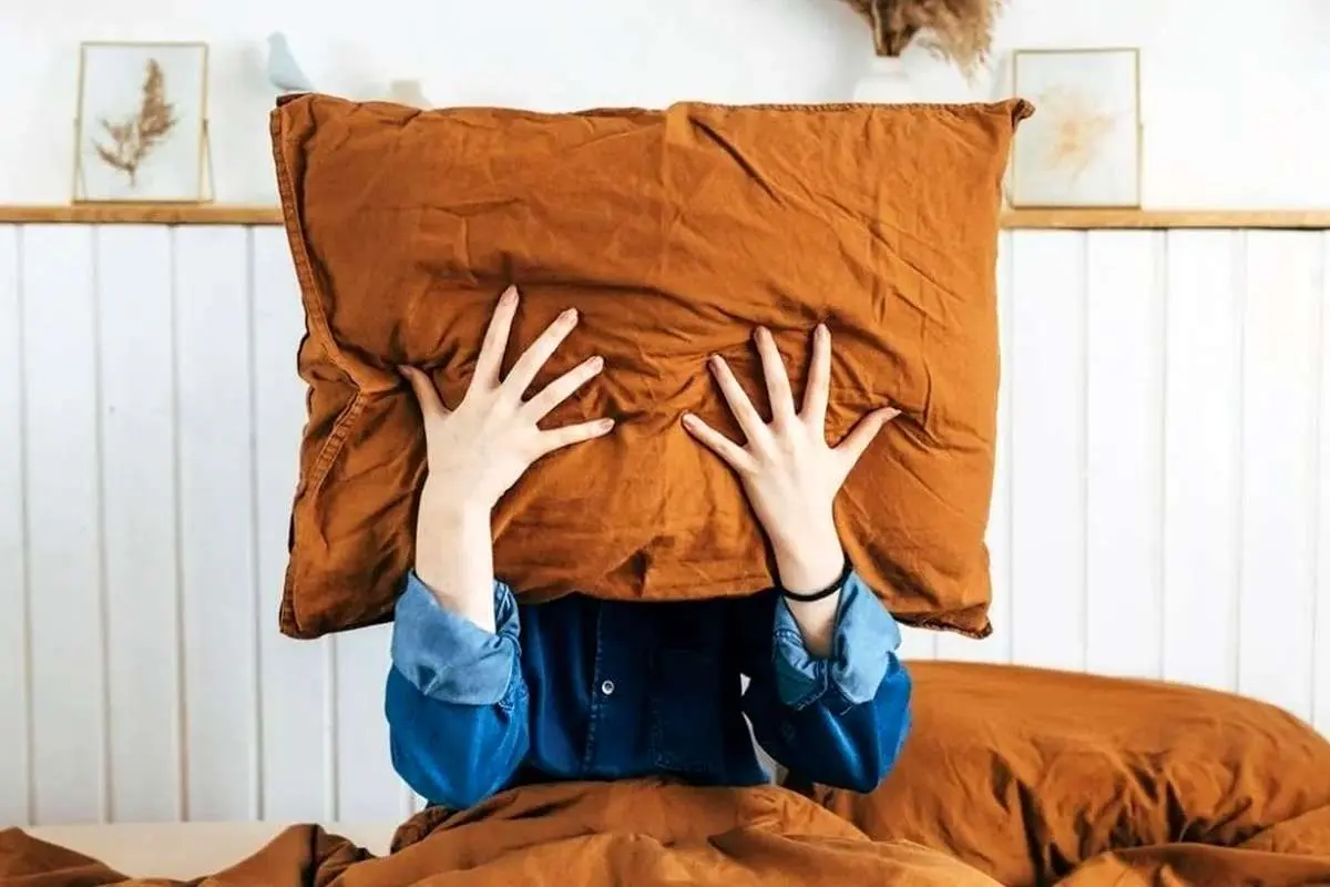 بی‌خوابی چه تاثیراتی بر مغز می‌گذارد؟