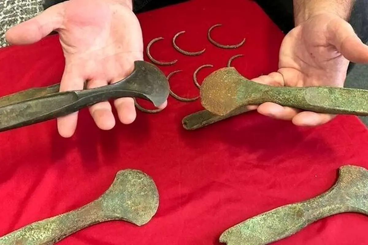 کشف سلاح و زیورآلات ۳۶۰۰ ساله در جمهوری چک