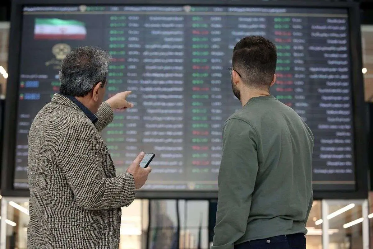 افت بورس در اولین روز هفته دوم مرداد؛ شاخص هموزن ریخت