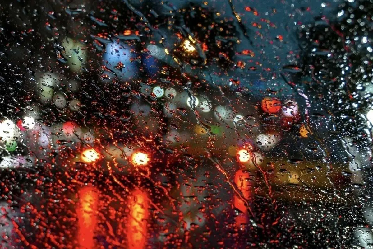 (ویدئو) بارش شدید باران تابستانی در رشت