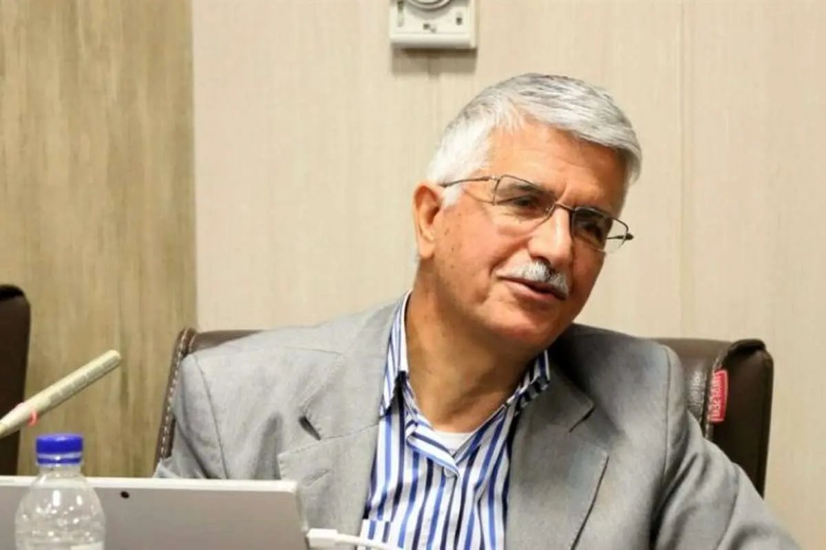 دلاوری: نظام آموزشی ما یکی از عقب‌مانده‌ترین‌ها در دنیا است