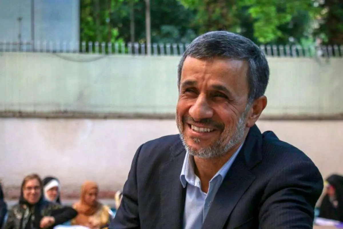 (ویدئو) طرح احمدی‌نژاد جهت فشار به رهبر انقلاب برای مذاکره با آمریکا