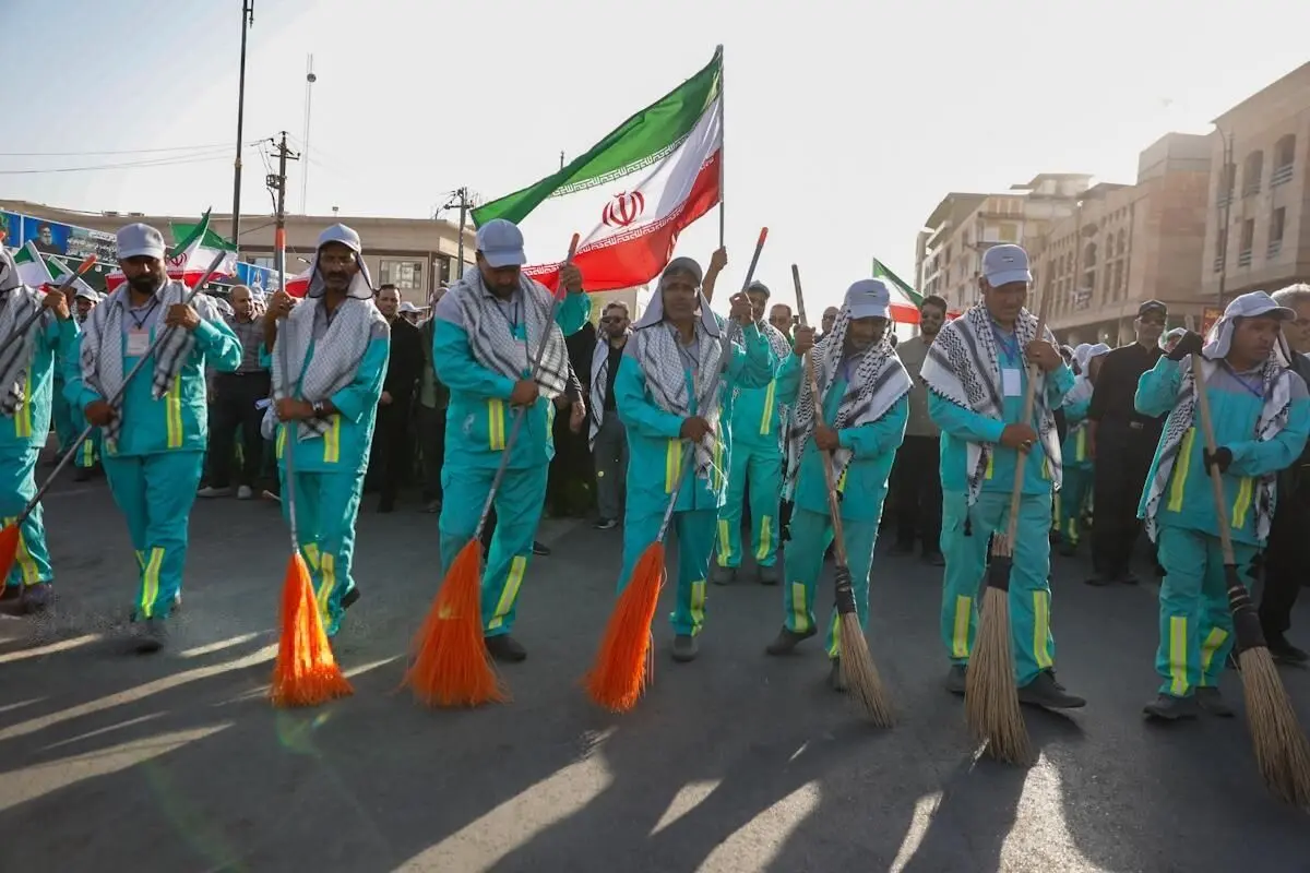 تصاویر؛ پاکبانان مشهدی در نجف اشرف