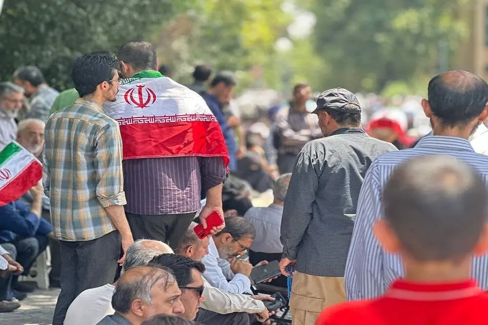 رادیکال‌ها جای خدا نشسته‌اند/ برای شهدای جنگ۱۲روزه تعیین تکلیف می‌کنند

