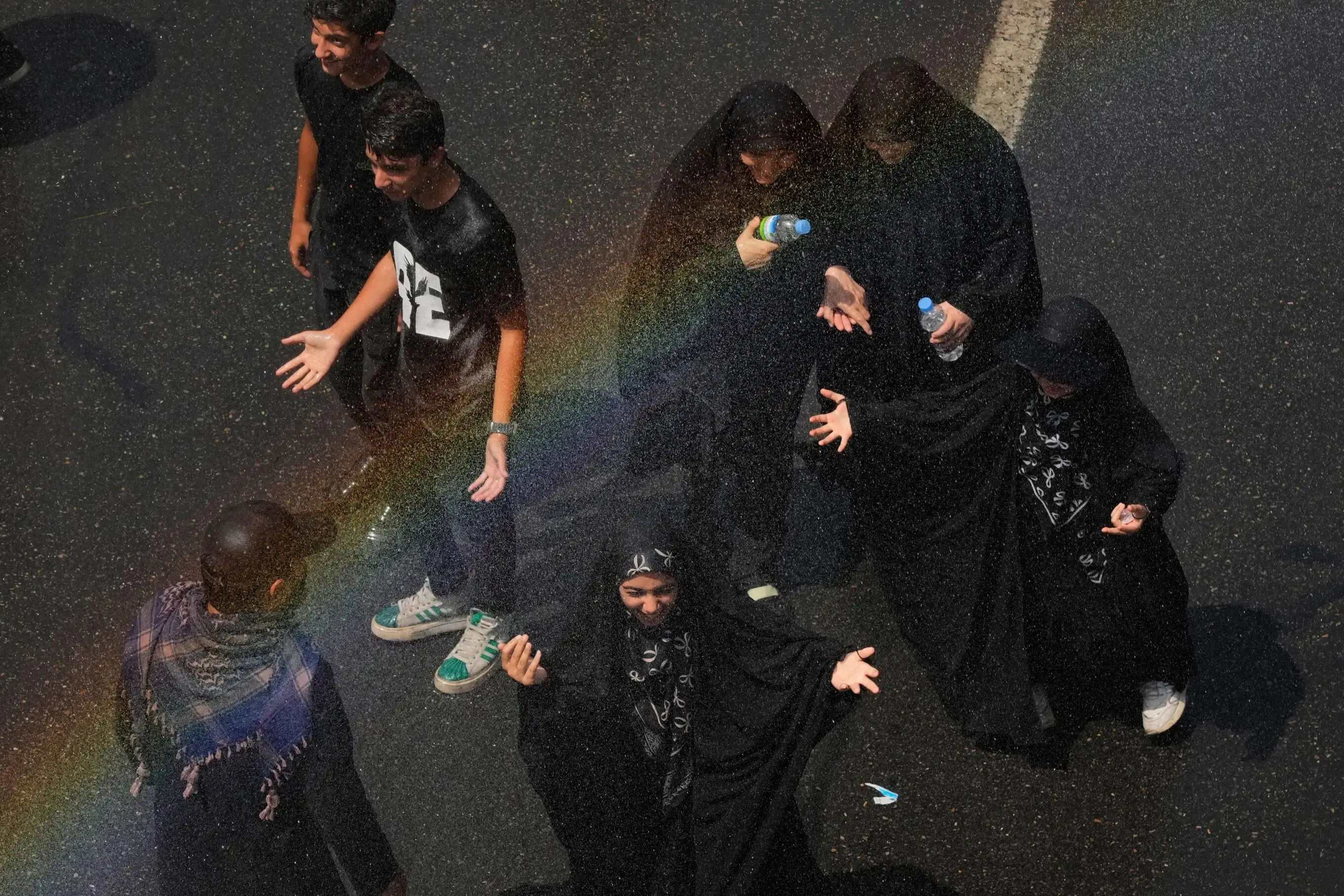 تصاویر رسانه آمریکایی از مراسم تشییع رهبر شهید انقلاب؛ تهران در سوگ فرو رفت