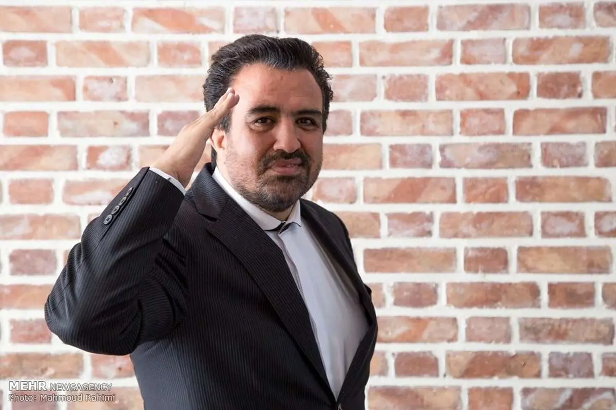 (ویدیو) آچمز شدن حسینی‌بای روی آنتن زنده تلویزیون!