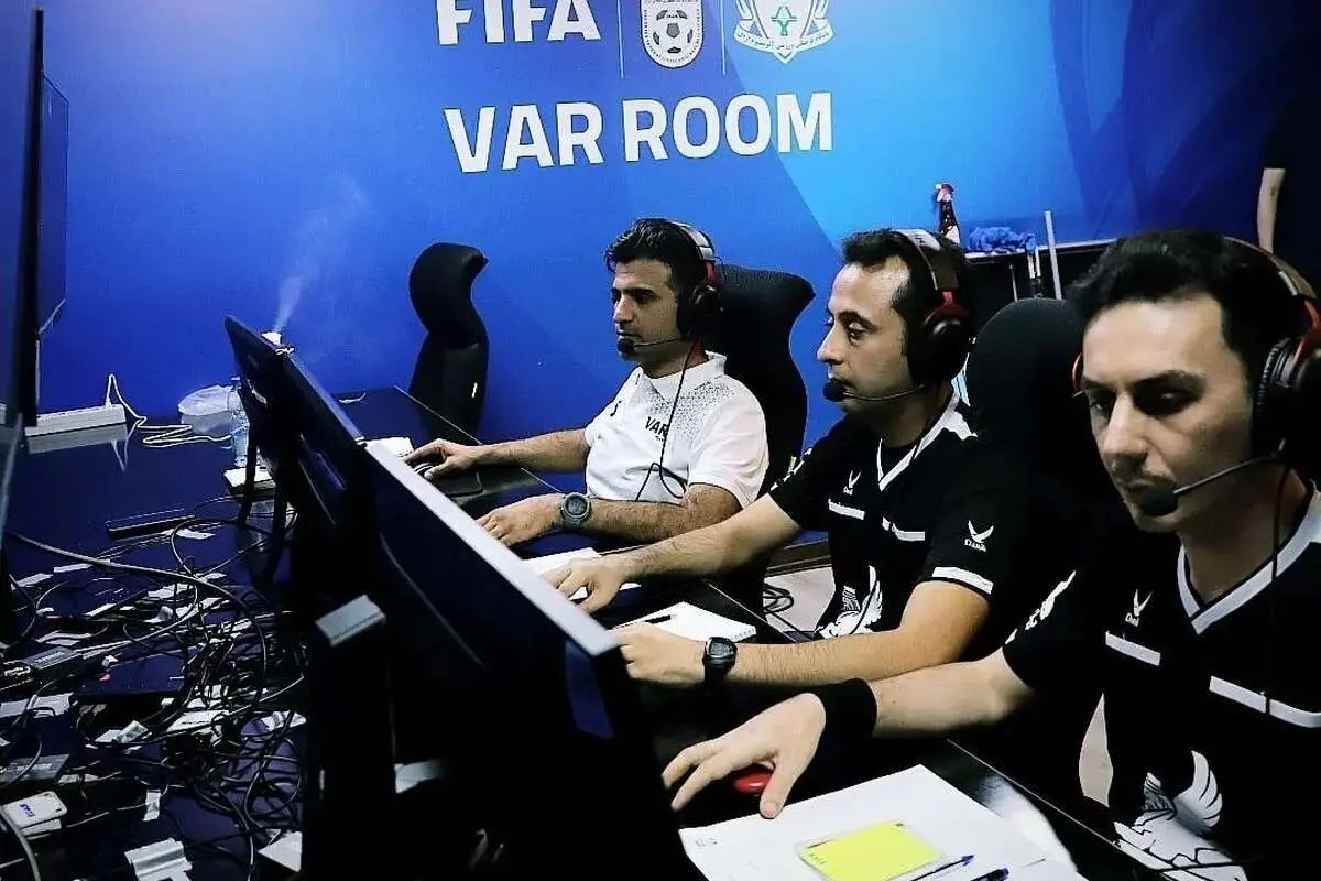 تشریح گزارش اتاق VAR بازی پرسپولیس و ذوب آهن