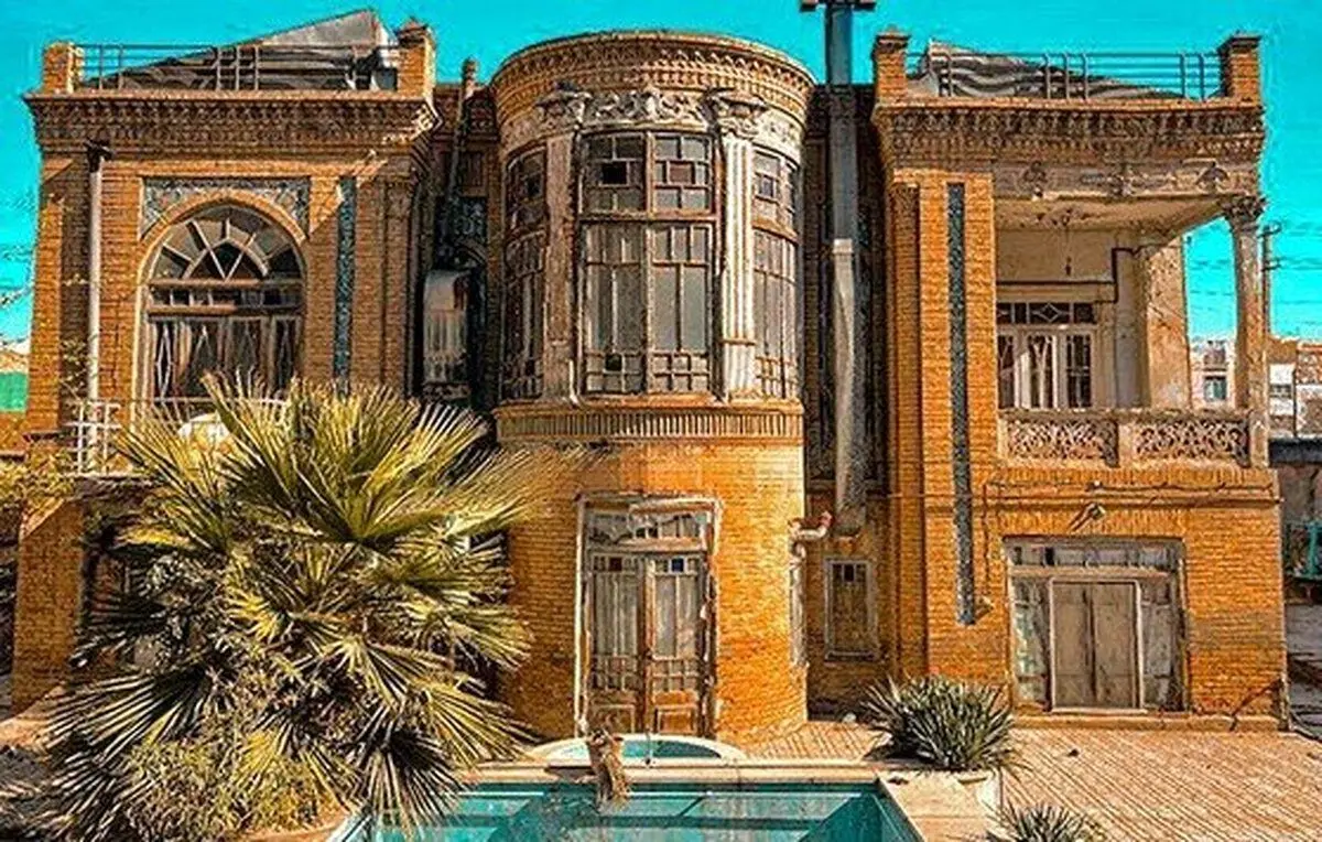 (عکس) تخریب یک خانه تاریخی و ارزشمند در تهران