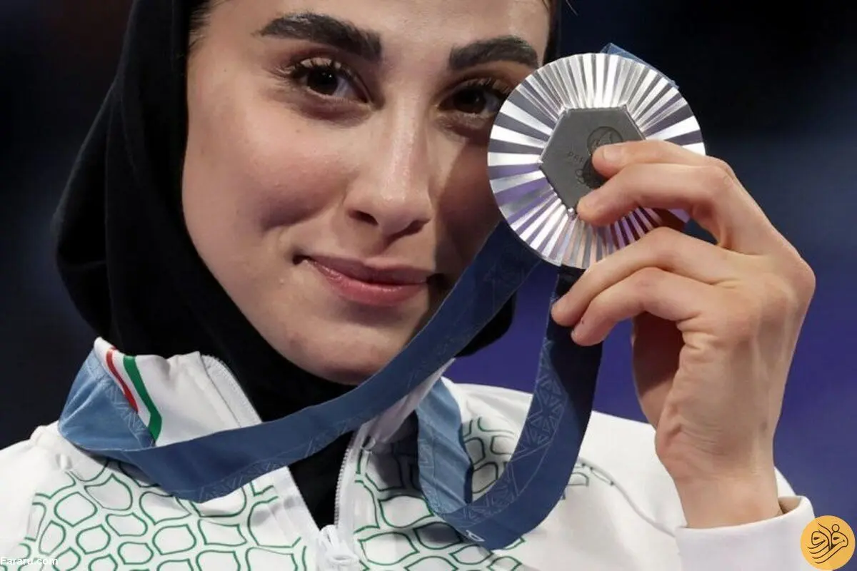 ۲۵۰ هزارتا فالوئر برای ناهید کیانی!