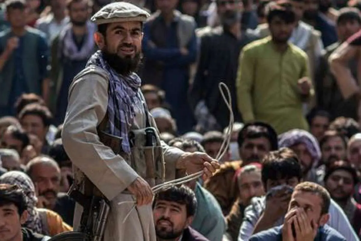 قوانین جدید طالبان؛ از ممنوعیت صدای زن تا ریش گذاشتن اجباری