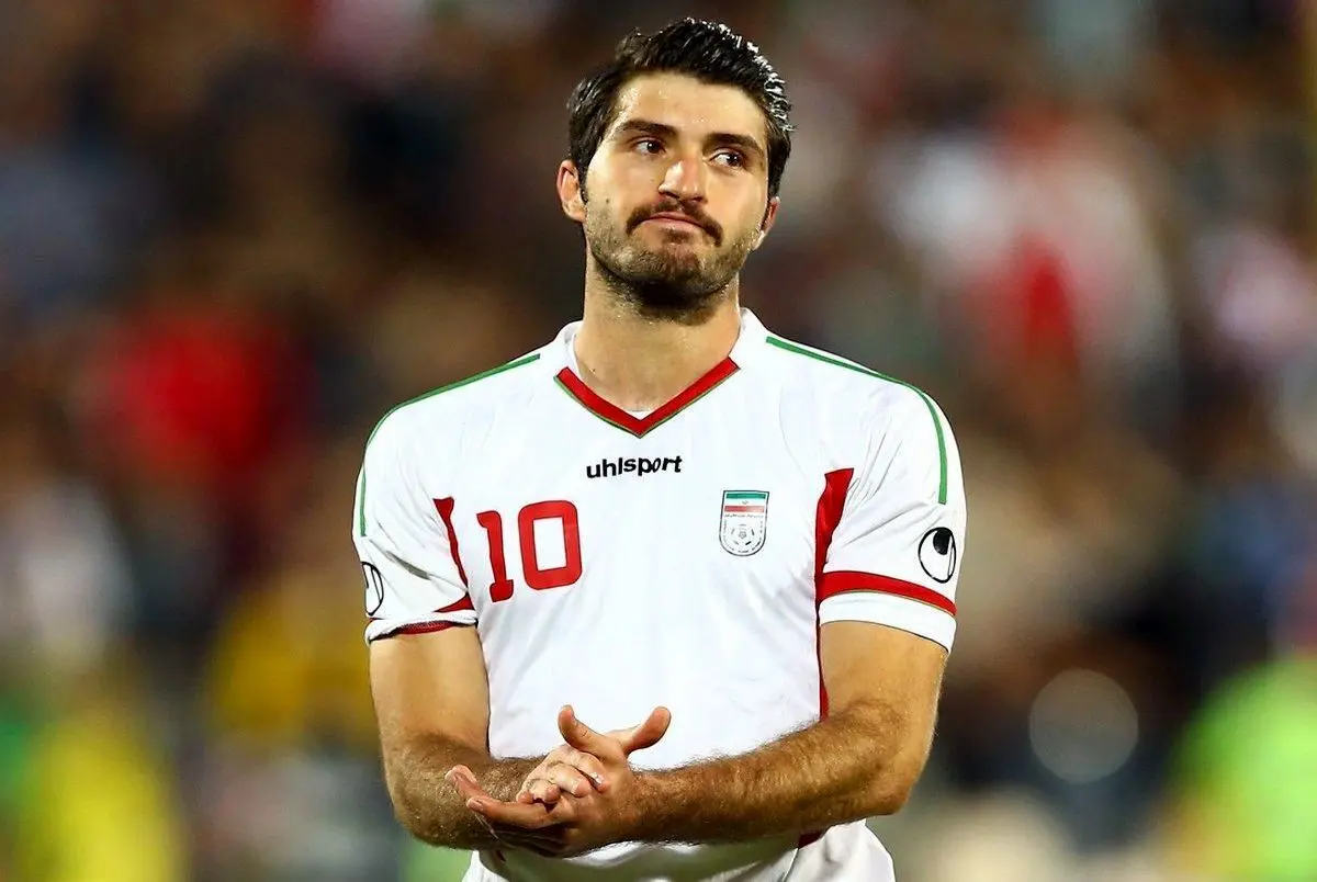دلیل عجیب پرسپولیسی نشدن کریم انصاری‌فرد!