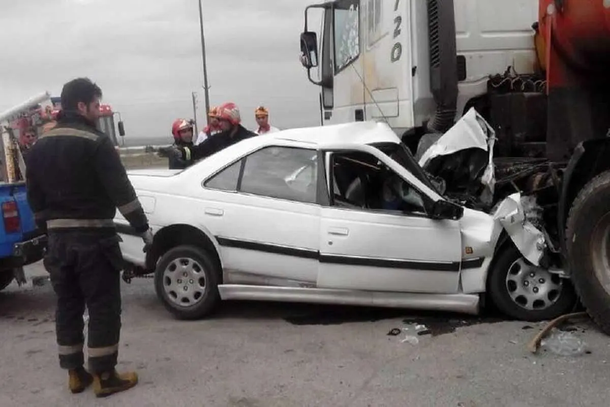 مرگ ۵ عضو یک خانواده زیر چرخ‌های کامیـون