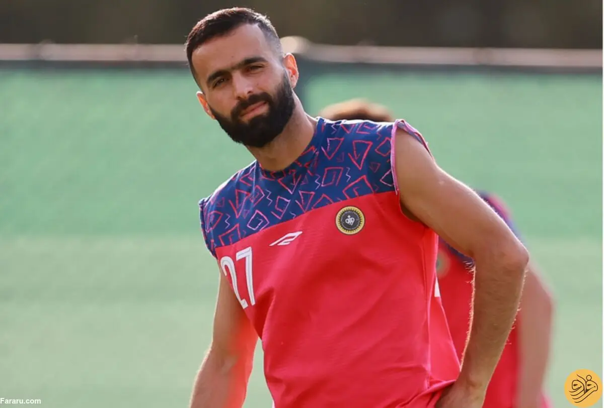 یحیی گل‌‎محمدی وینگر سپاهان را قاپید!