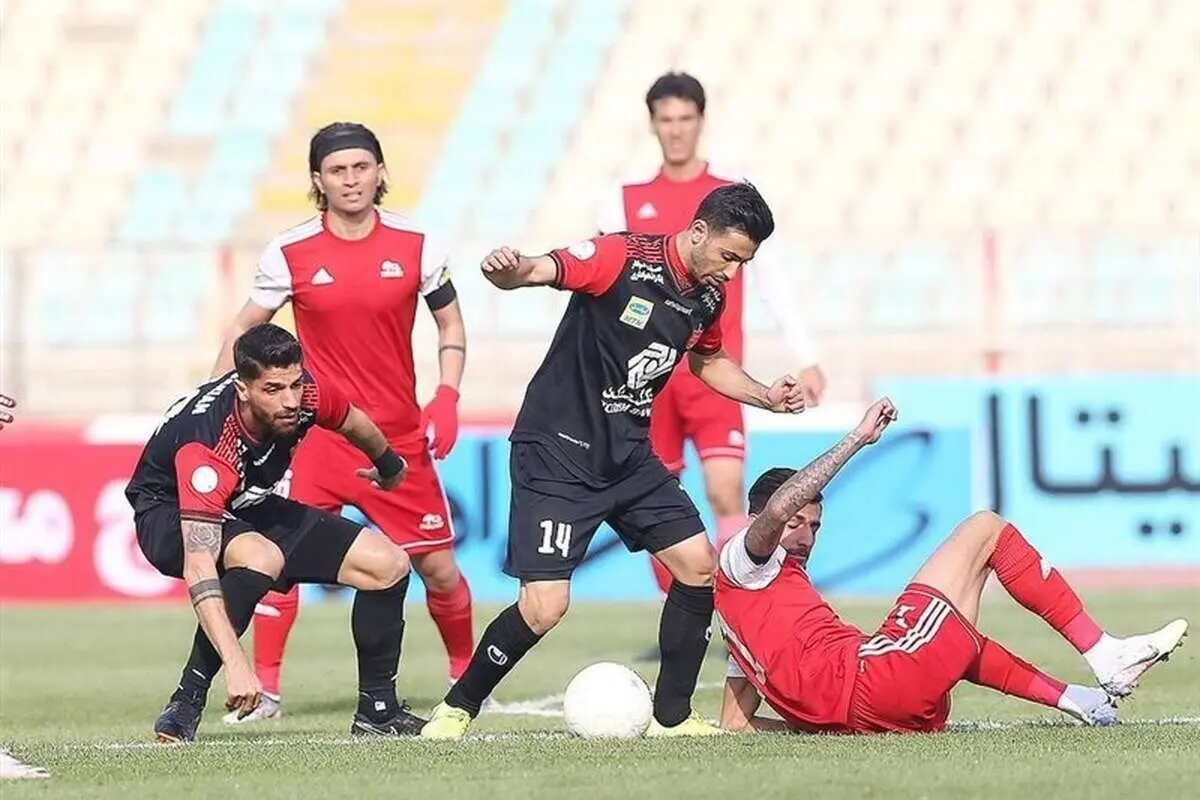 ترکیب دو تیم تراکتور و پرسپولیس اعلام شد