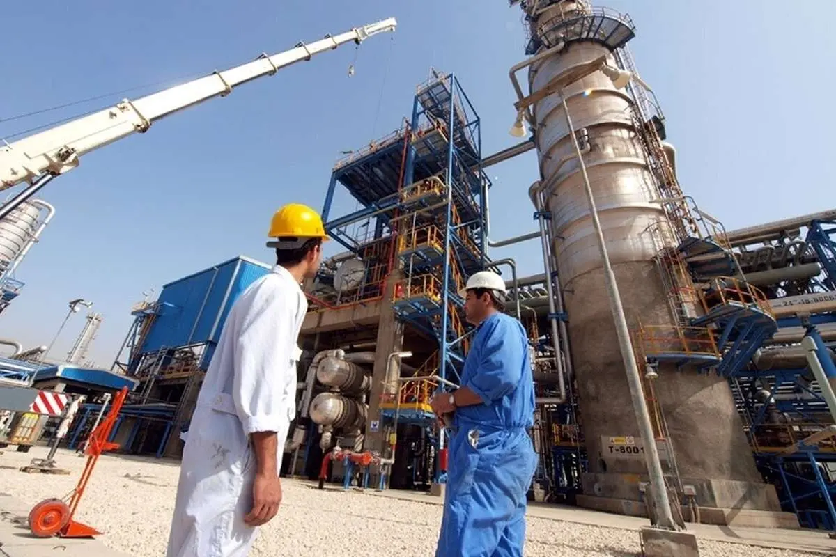 علت مرگ متخصص پتروشیمی ماهشهر؛گرمای شدید و فشار کاری باعث مرگ این جوان شد؟