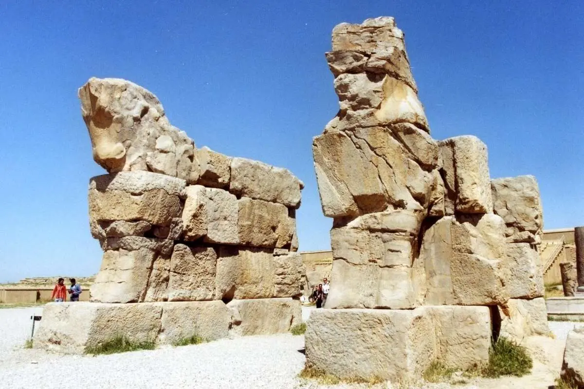 نبرد «دروازه پارسی»؛ آخرین حماسۀ هخامنشی چگونه رخ داد؟