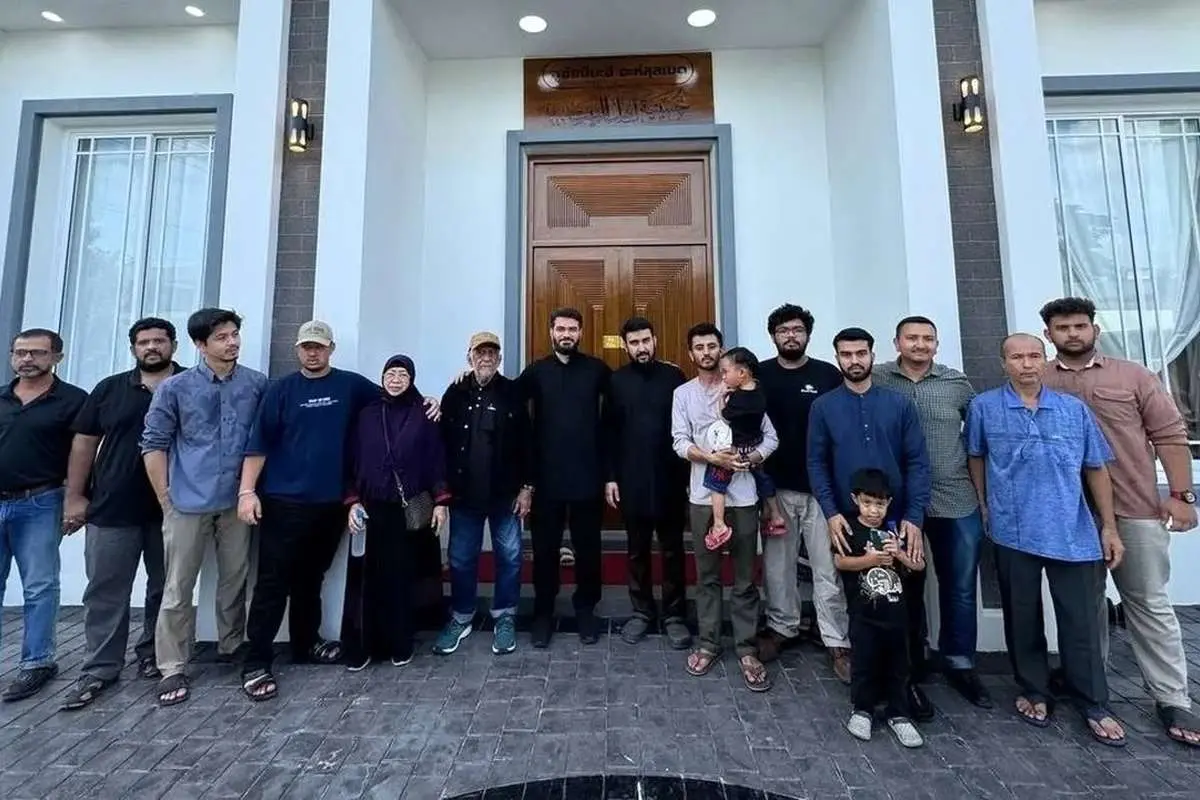 (تصاویر) افتتاح حسینیه با حضور میثم مطیعی در بانکوک تایلند