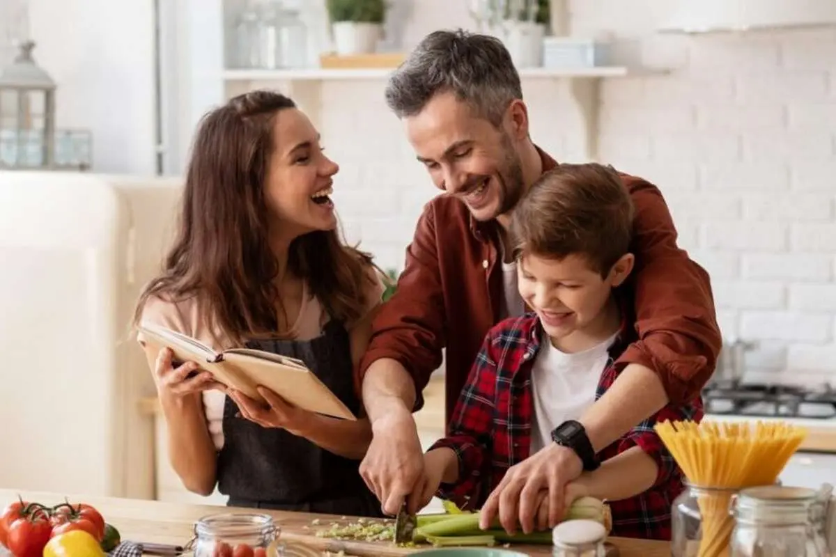 از مستبد تا سهلگیر: آیا سبک فرزندپروری شما به فرزندتان آسیب میزند؟