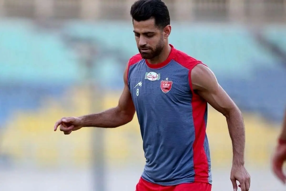ستاره پرسپولیس همچنان دور از تمرین گروهی