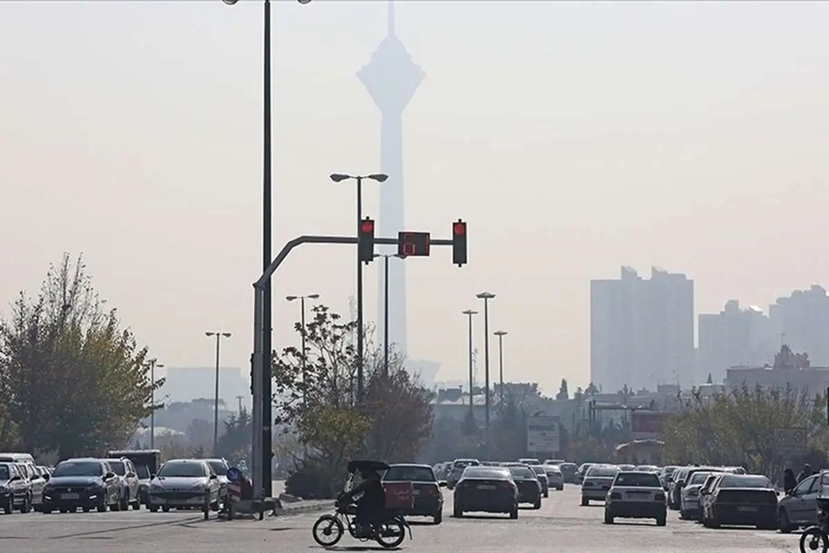 هوای تهران در وضعیت آلوده
