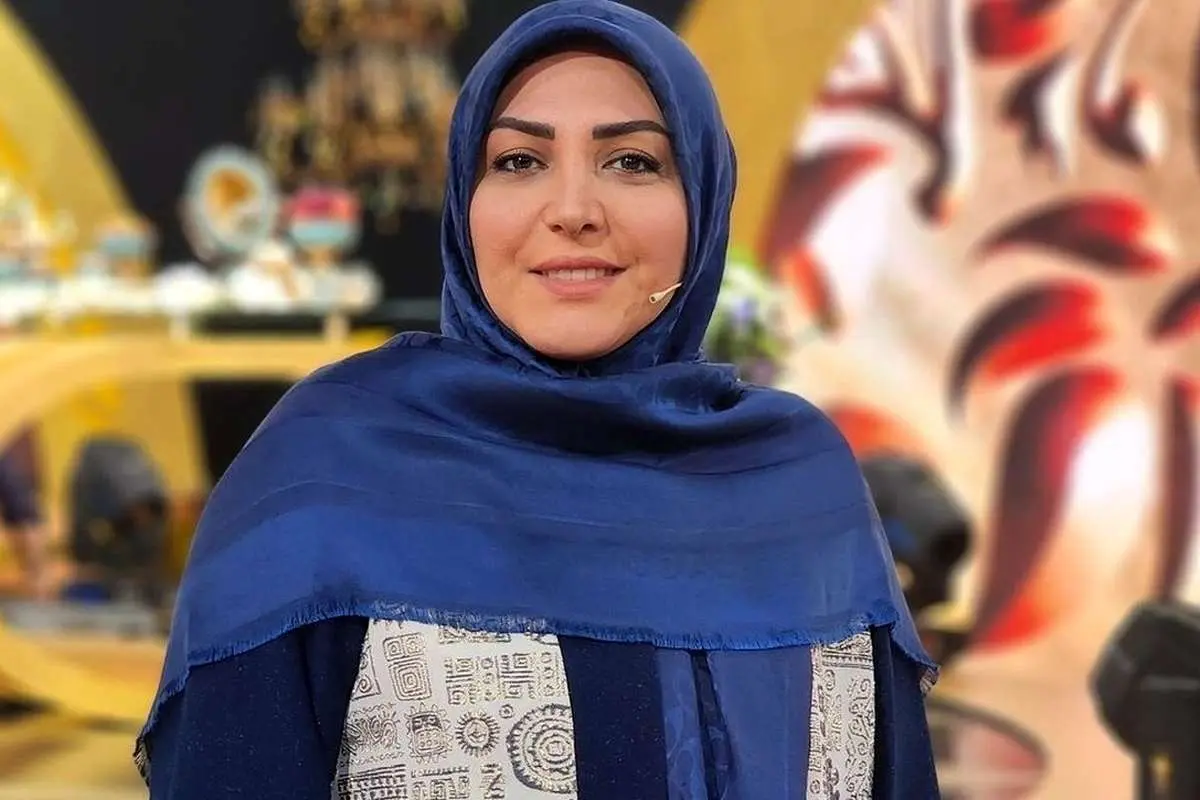 (ویدئو) بازی المیرا شریفی‌مقدم با مار غول‌پیکر