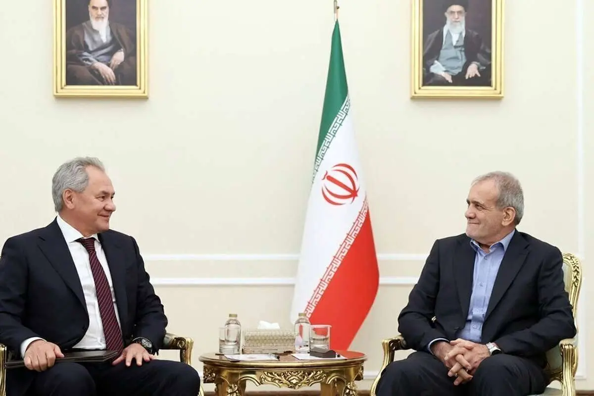 دیدار «پزشکیان» با دبیر شورای امنیت روسیه