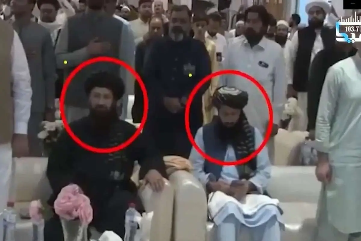 (ویدئو) بیاحترامی دیپلمات طالبان هنگام پخش سرود ملی پاکستان