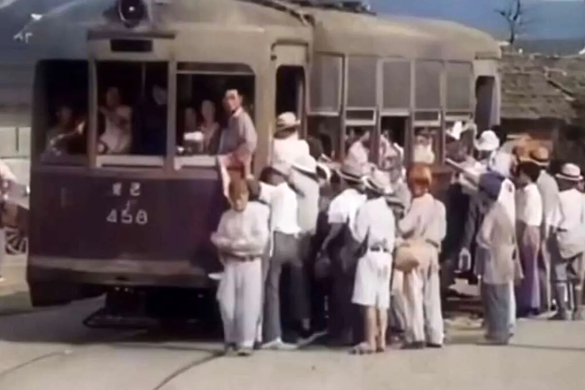 (ویدئو) یک روز معمولی در ژاپن ۱۹۴۶: زندگی در سایه آثار جنگ