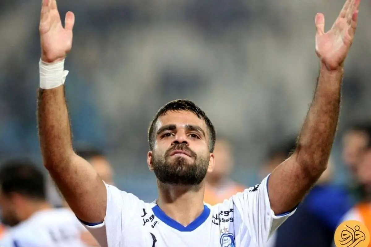 استقلال یک مدافع قدیمی جذب کرد!